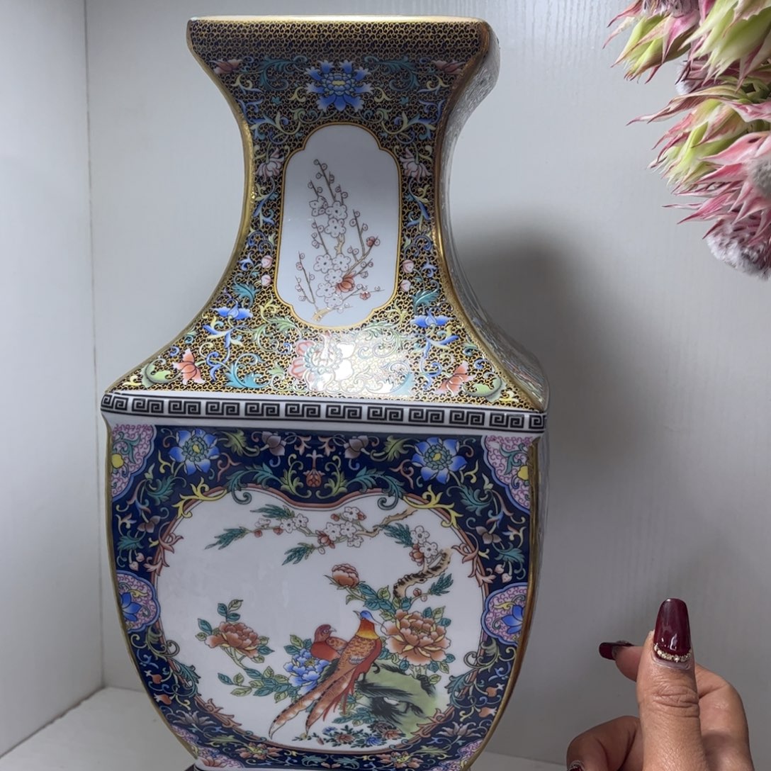 景德镇陶瓷花瓶摆件