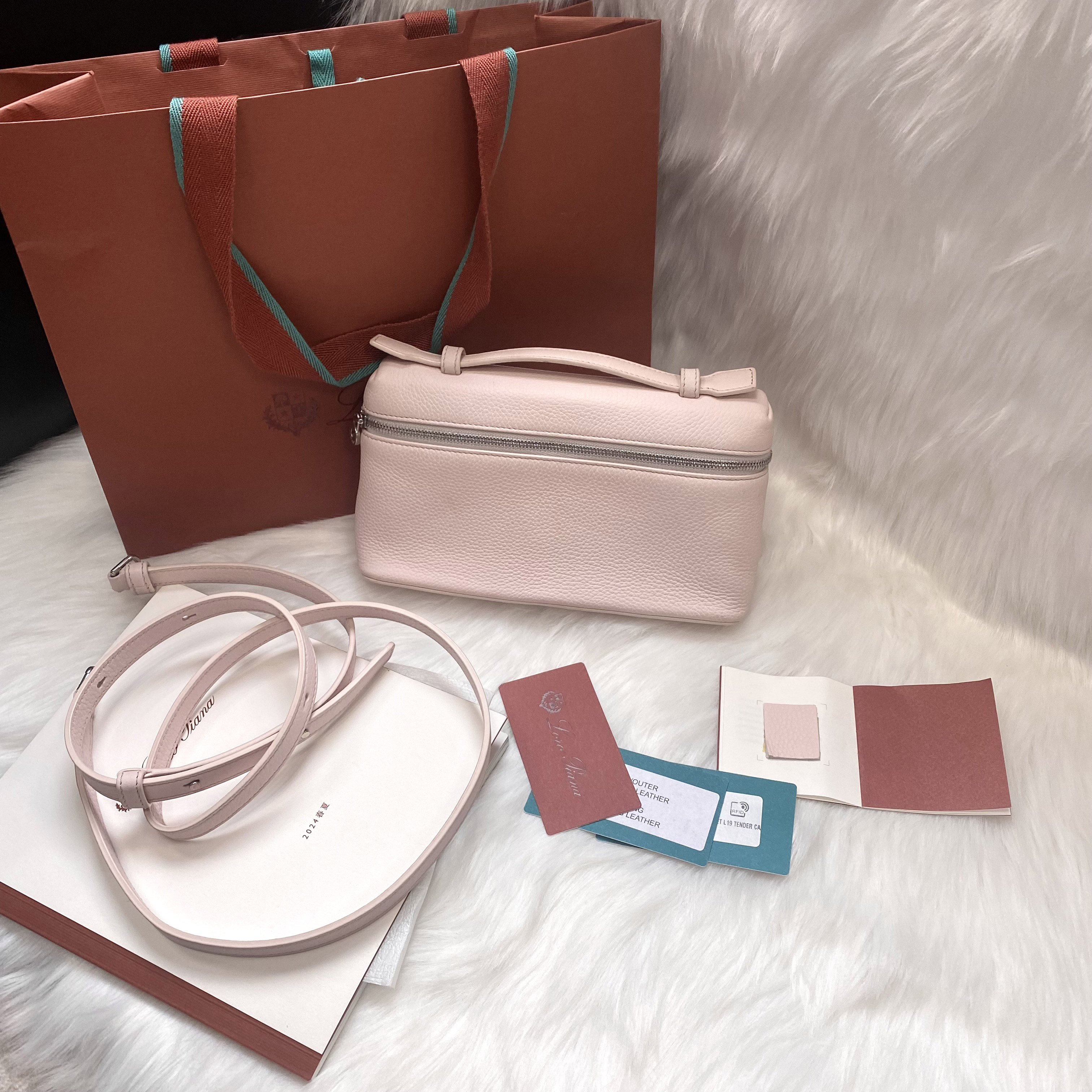 95新 Loro Piana/诺悠翩雅 LP  19淡粉色饭盒包 单肩手提包