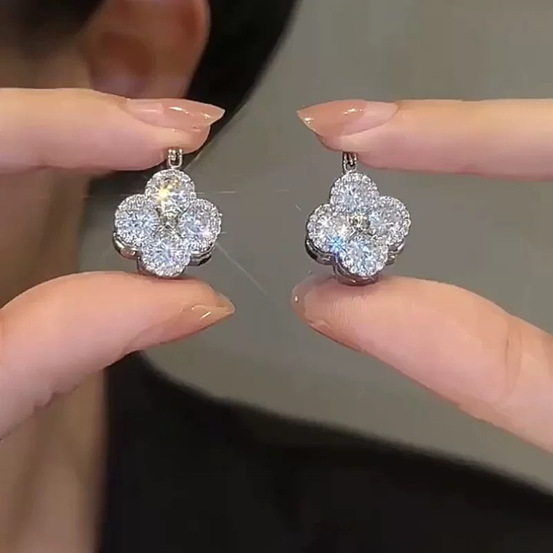 铜合金耳饰 时尚耳环，质感轻奢耳扣法式耳环气质百搭小众耳扣精致