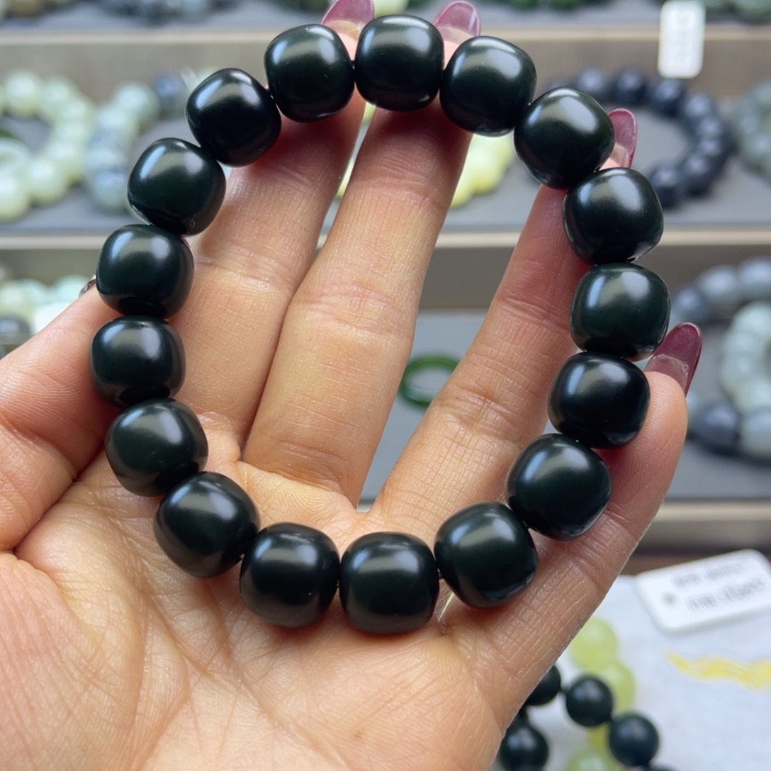 和田玉手链未镶嵌