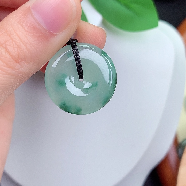 颈饰未镶嵌翡翠21号 23.8-5.1mm