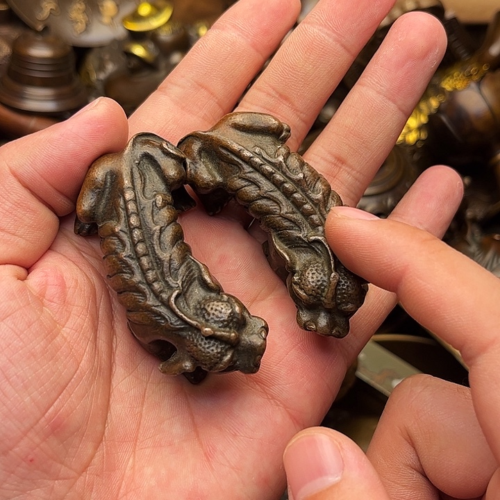 精美铜器做工精湛 