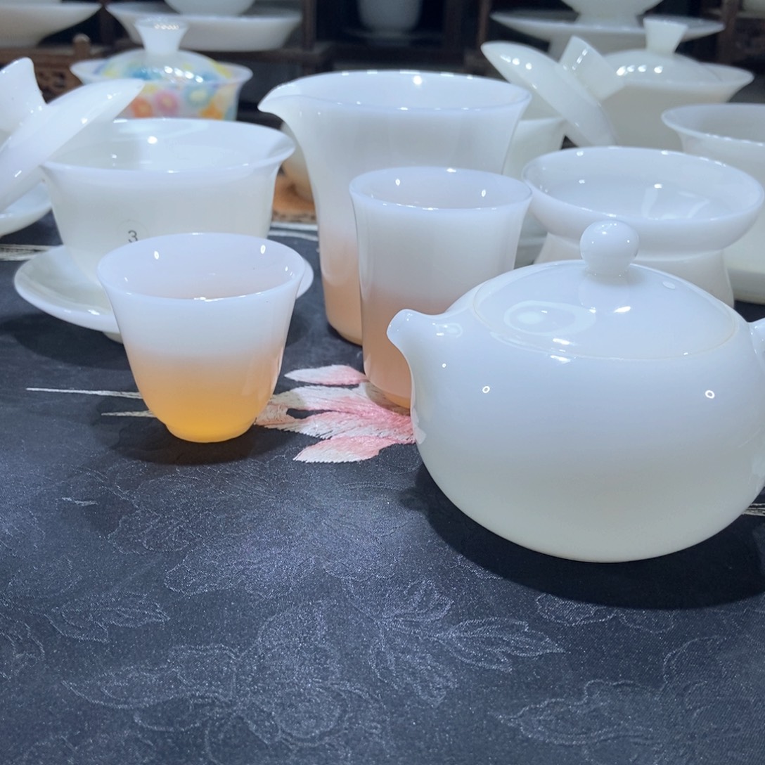 不过也要记得喝牛奶哟宝宝好棒呀