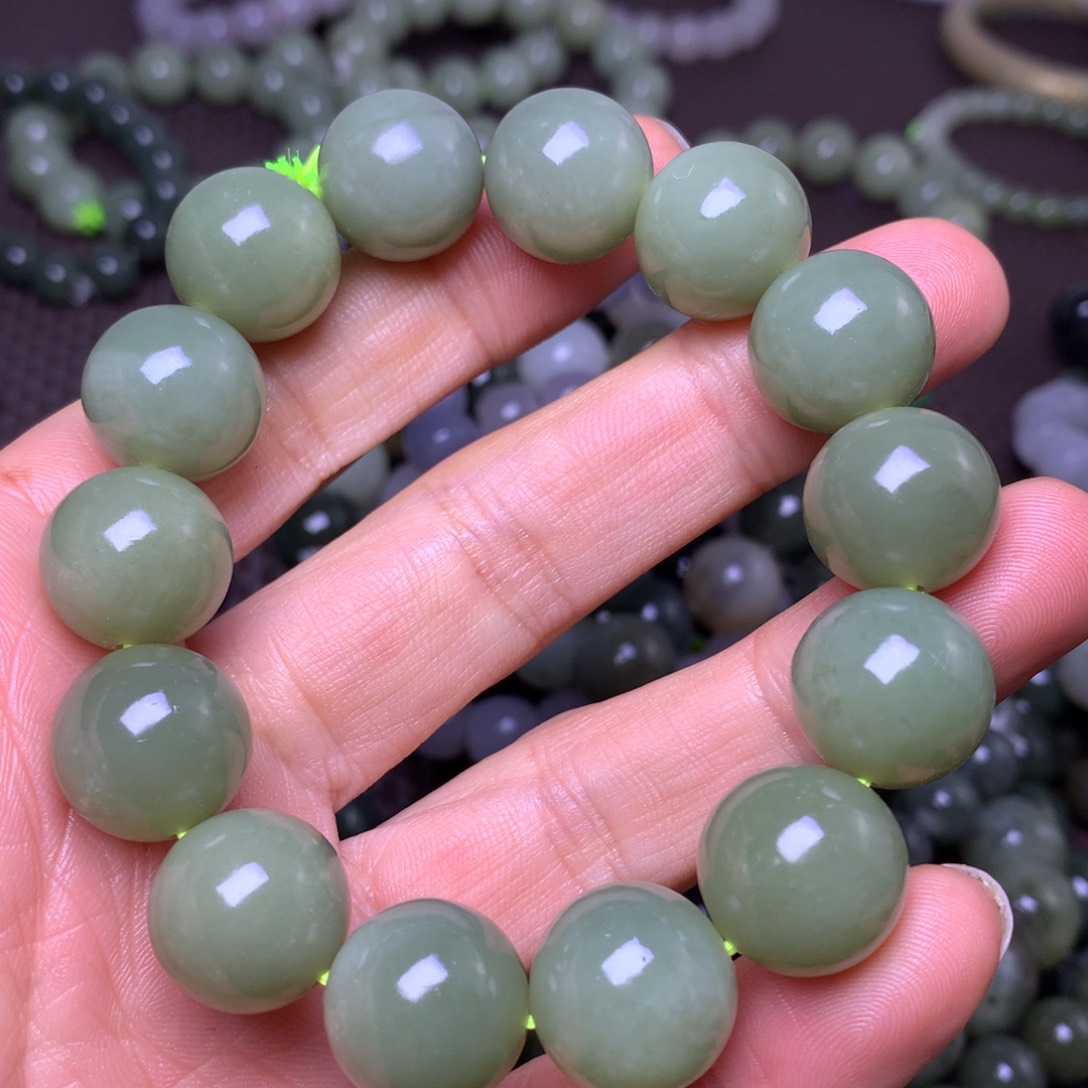 未镶嵌手链和田玉