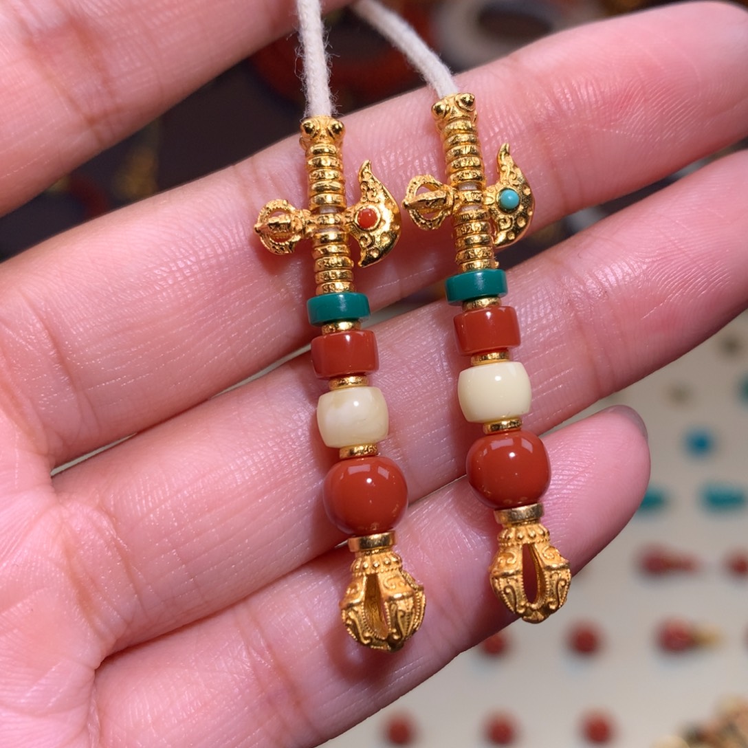 南红玛瑙未镶嵌颈饰