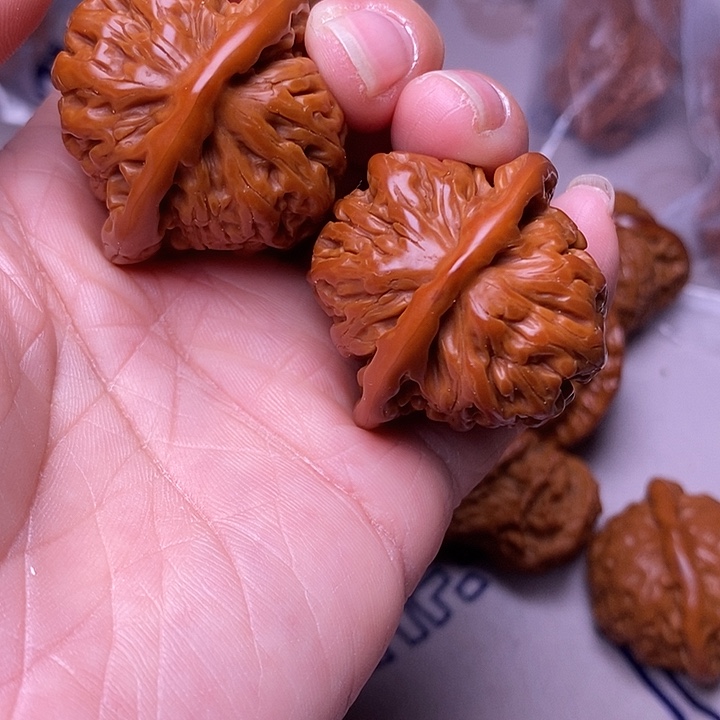 ℒ****文玩核桃吊坠篓子