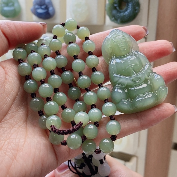 疯***哥和田玉未镶嵌颈饰