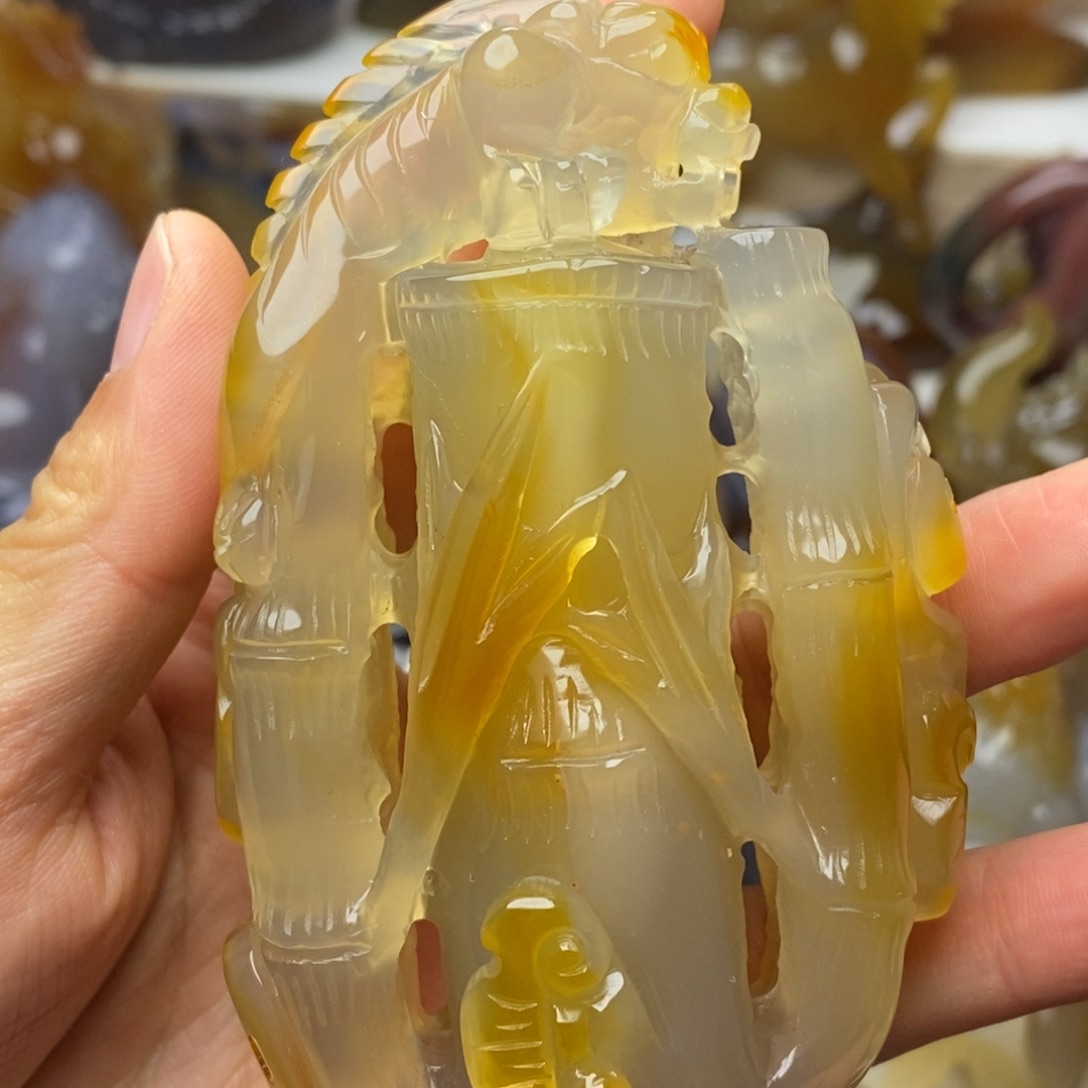 玛瑙/玉髓未镶嵌把件