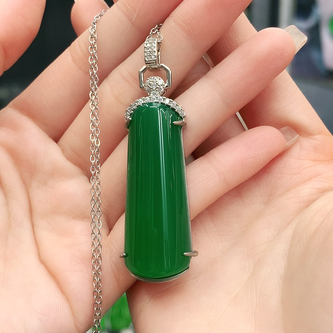 合金吊坠玛瑙/玉髓