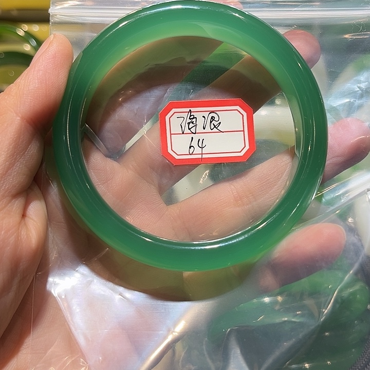 和田玉（糖玉）未镶嵌手镯