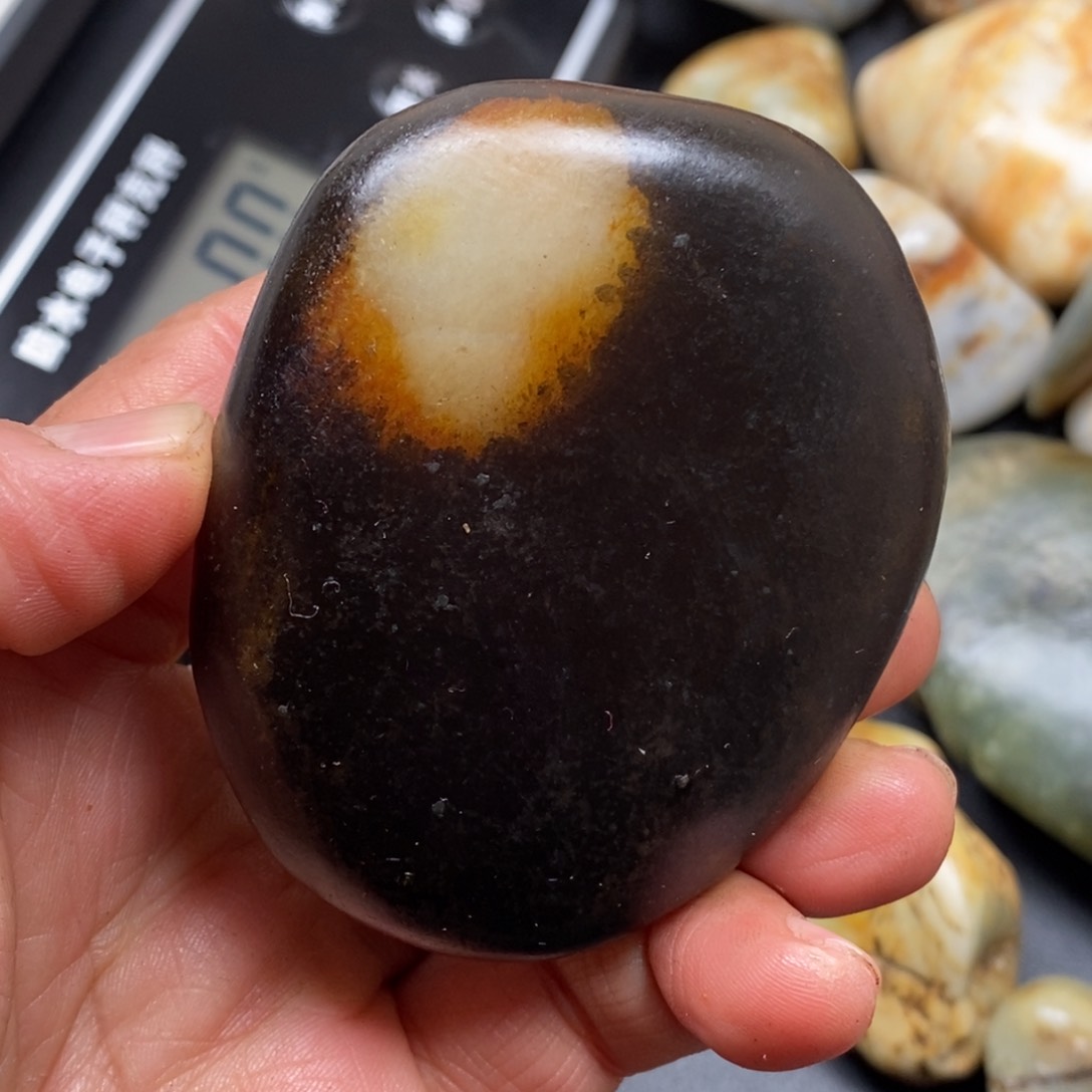 和田玉（糖玉）挂件未镶嵌