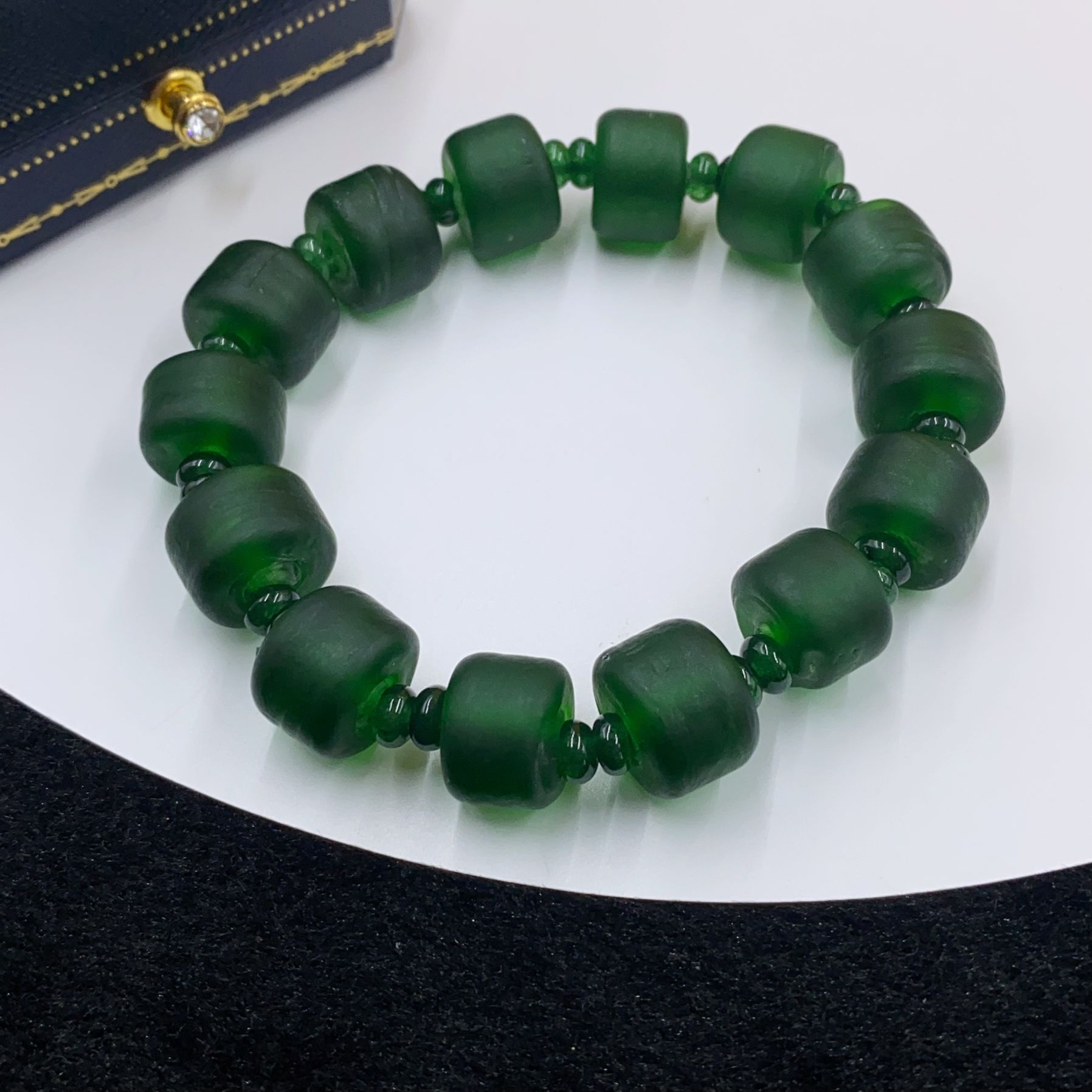 4862  绿宝陨 手串百搭多样性发货