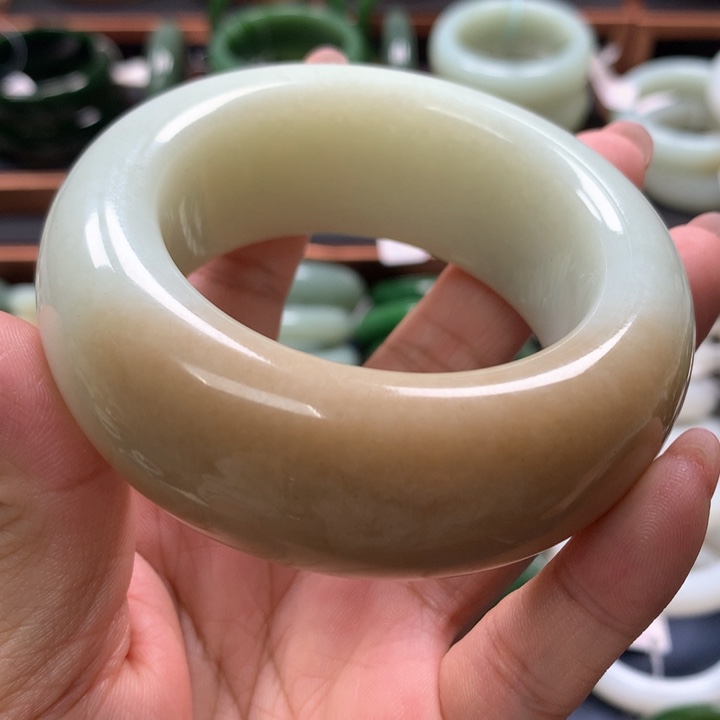 【闪购商品】未镶嵌手镯和田玉5