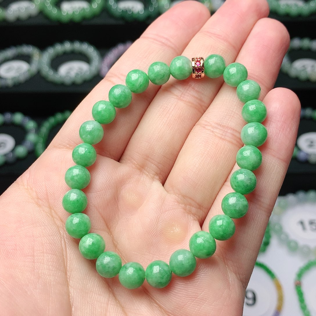 翡翠手链未镶嵌翡翠