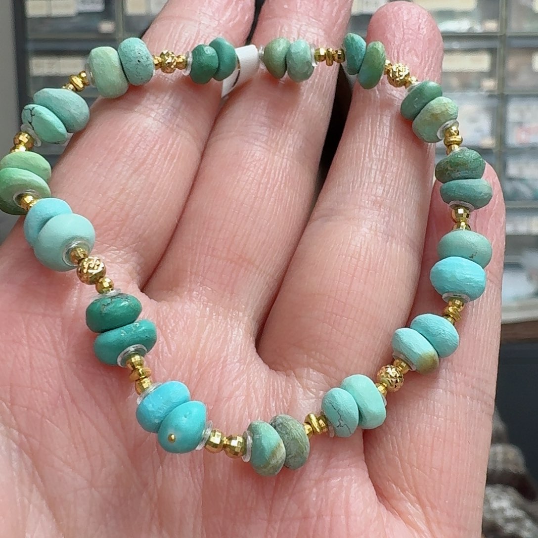 绿松石珠宝奇石18K金镶嵌