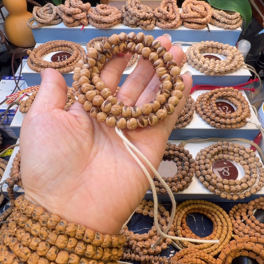 小***哥柏香籽/百香籽吊坠