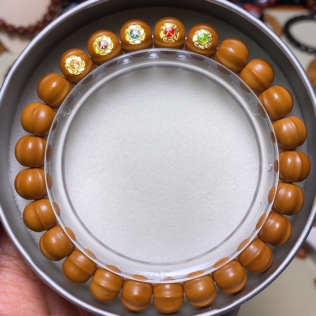 手串猴头核桃五行四花鲨鱼鳍尺寸10左右全品