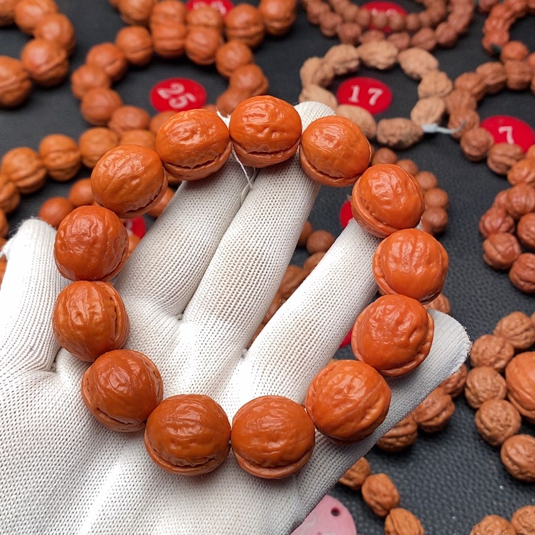 文玩核桃手串19尺寸