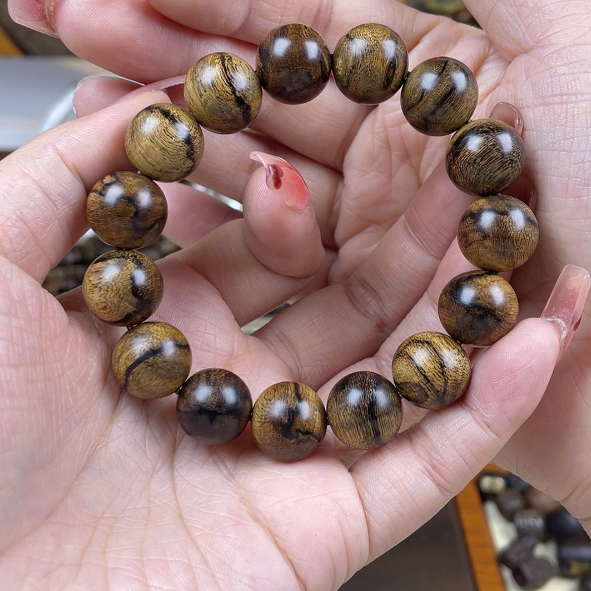 【闪购商品】沉香手串长*越南沉香