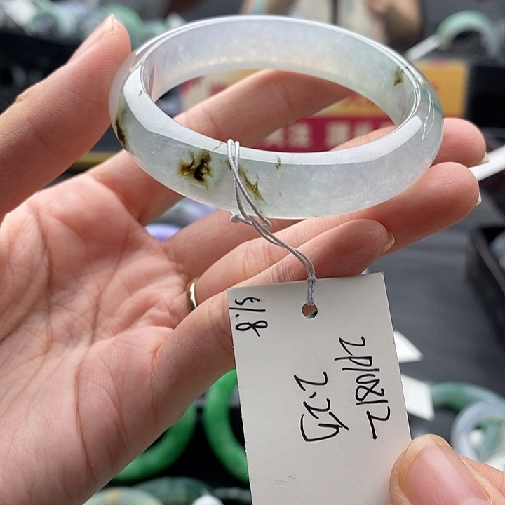 翡翠手镯未镶嵌51➕圈口