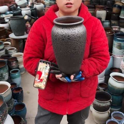 口16高29瑕疵一个。