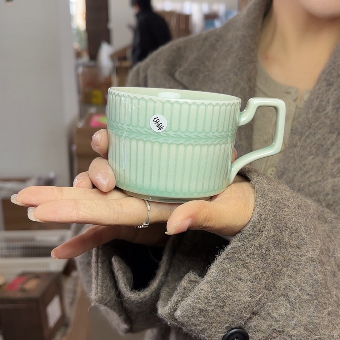 龙泉云间青瓷小米茶器