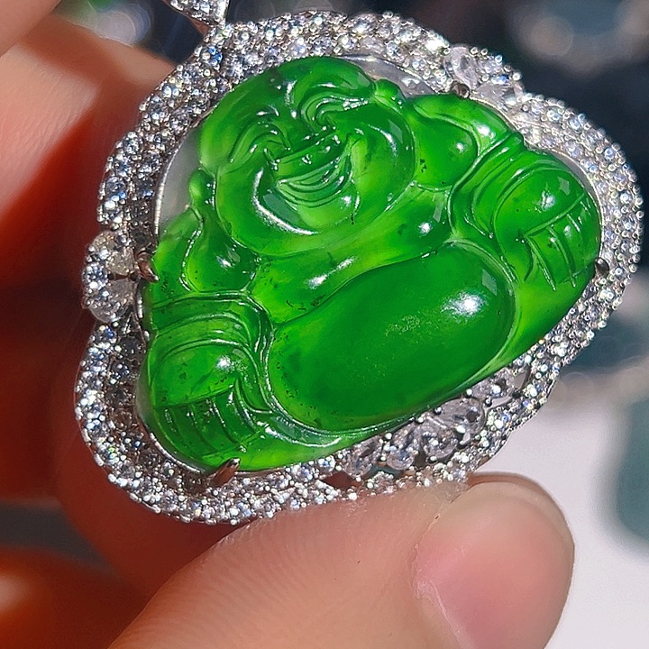 翡翠颈饰未镶嵌6666667，