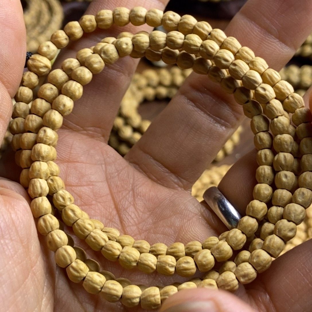 柏香籽/百香籽吊坠