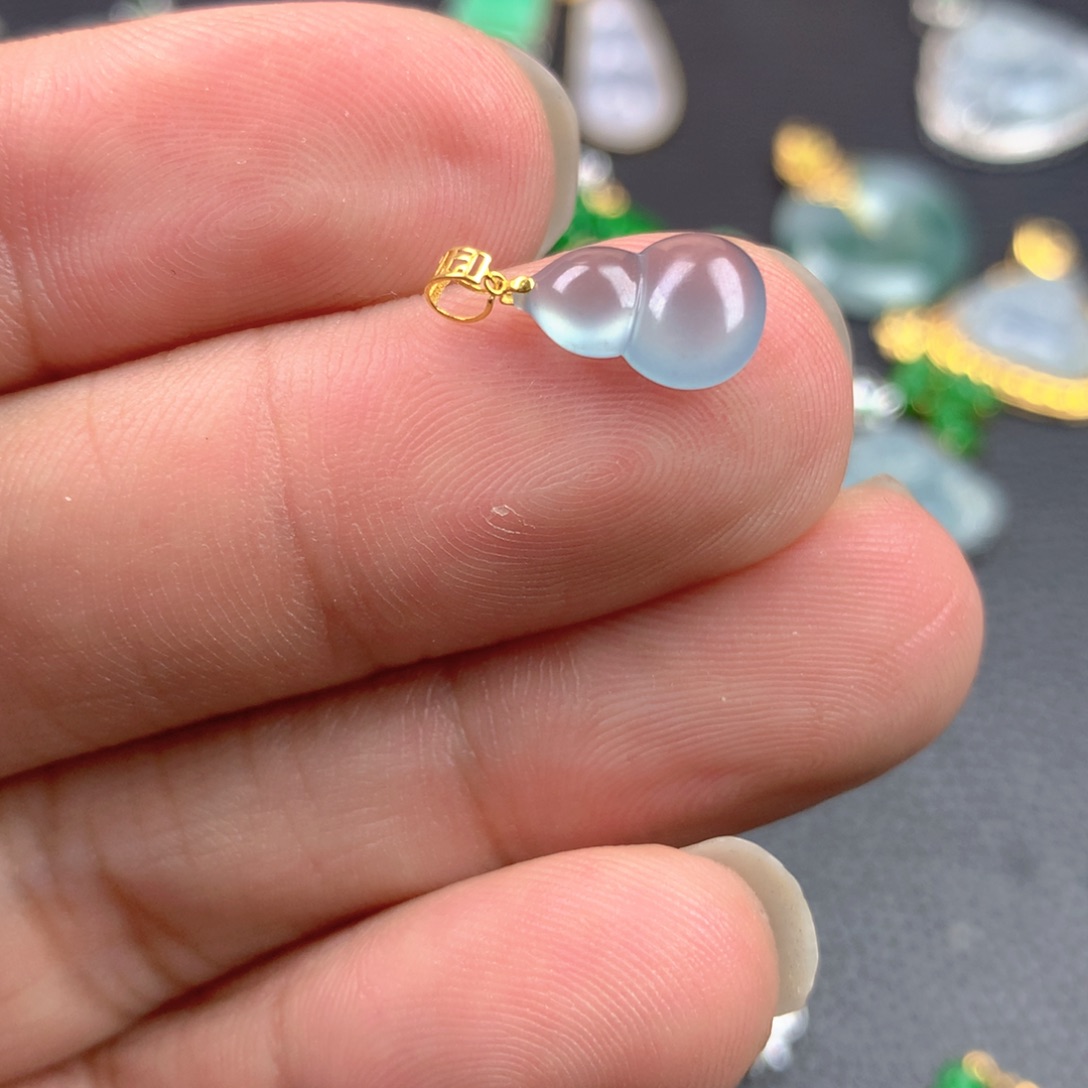 【闪购商品】翡翠18K金镶嵌颈饰翡翠