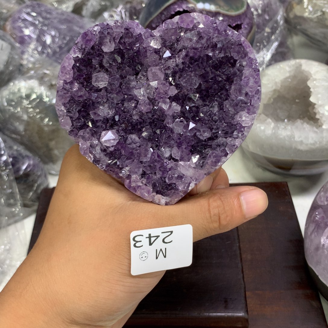 紫晶摆件未镶嵌水晶
