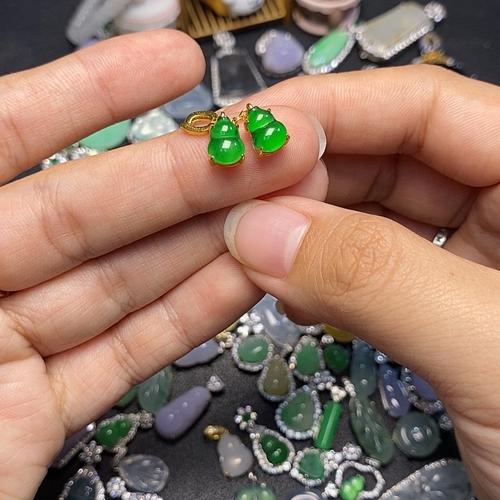 翡翠裸石翡翠1111111