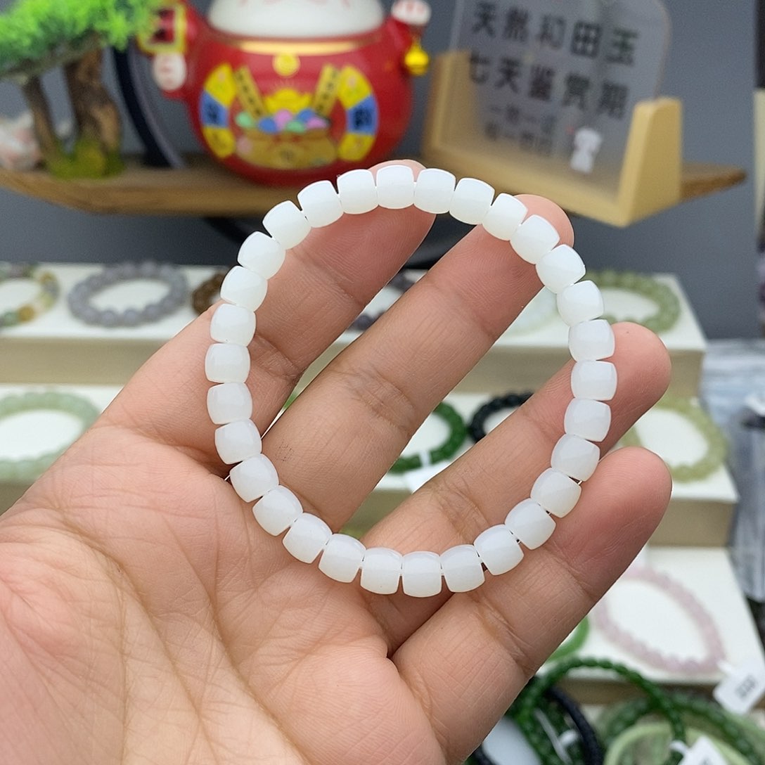 和田玉手链未镶嵌