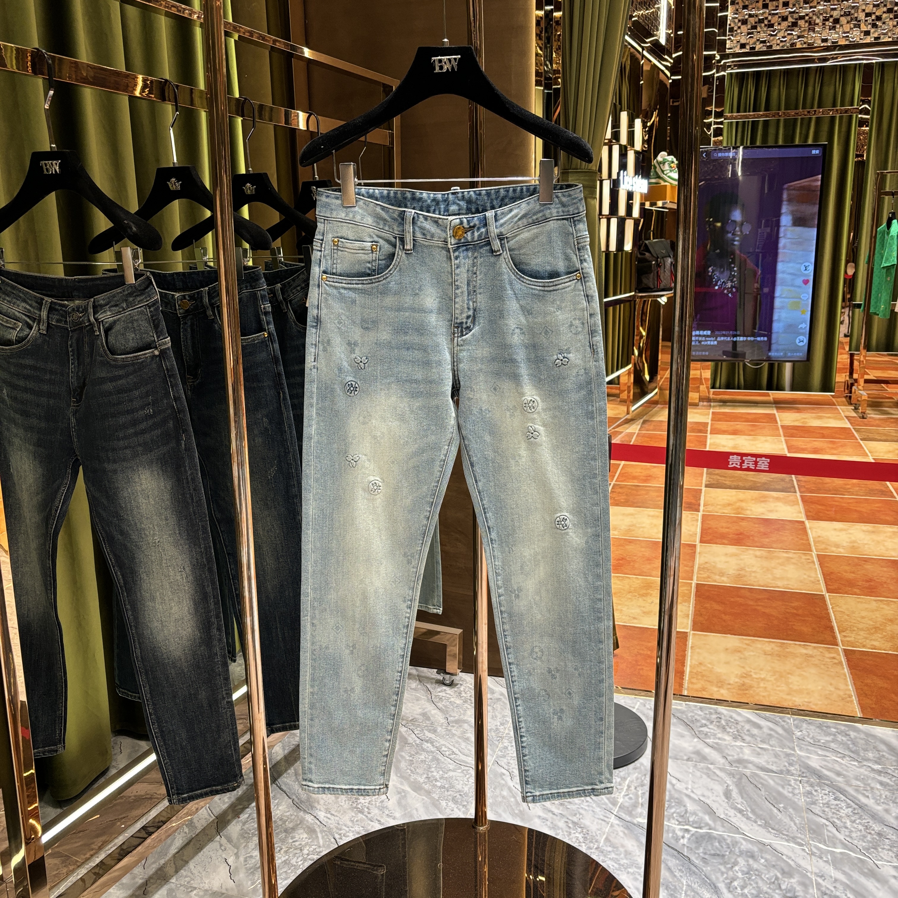 AX- 2025【新款牛仔裤】春夏款潮牌重工定制洗水牛仔裤（77726）