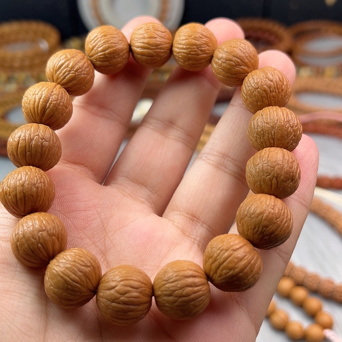 金刚菩提吊坠凤羽猴头