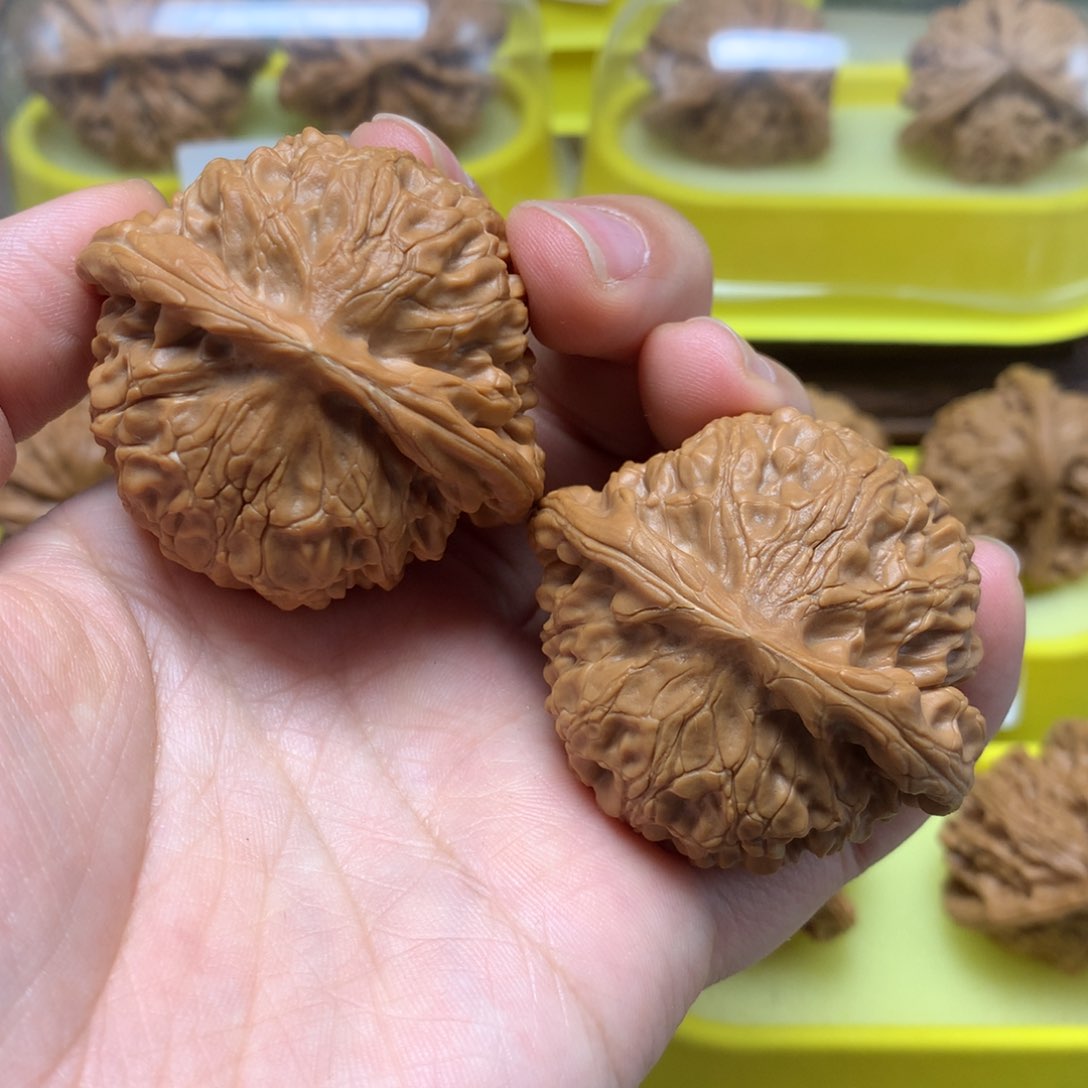 文玩核桃把件46宫灯