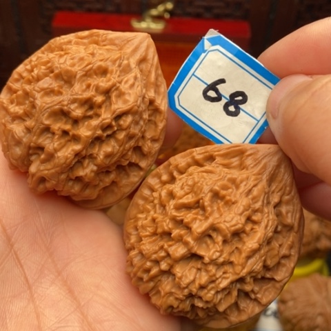 文玩核桃吊坠官帽46.4