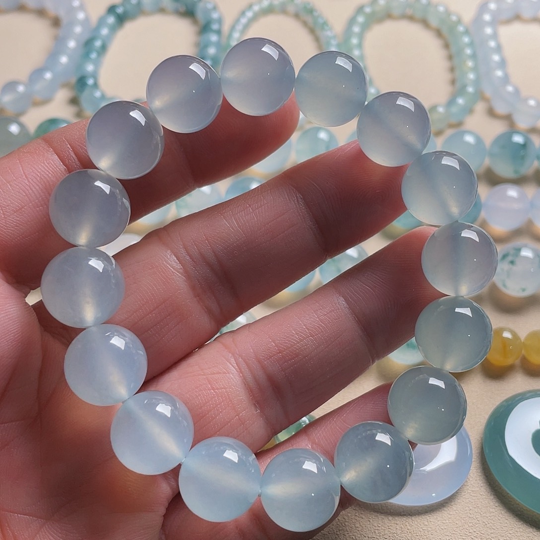 手链翡翠未镶嵌天然缅甸翡翠A货，13.2mm