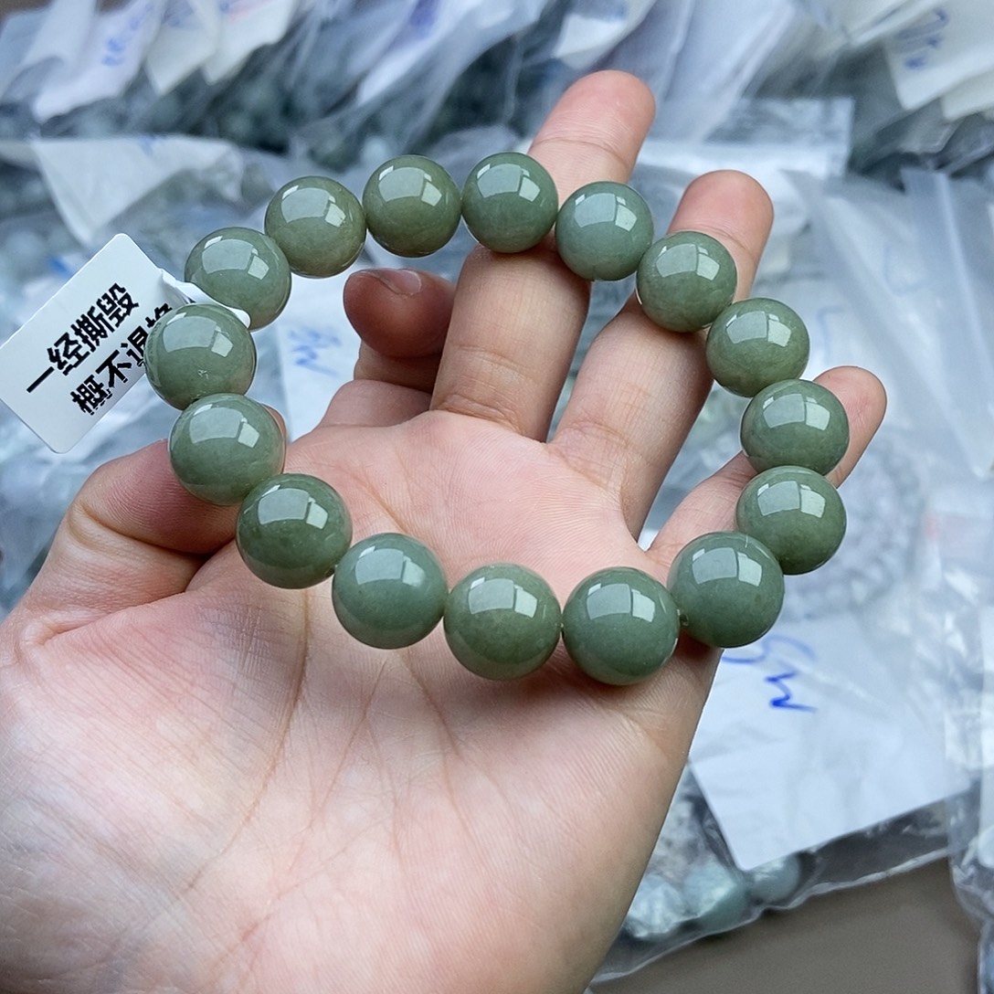 定制翡翠未镶嵌翡翠翡翠