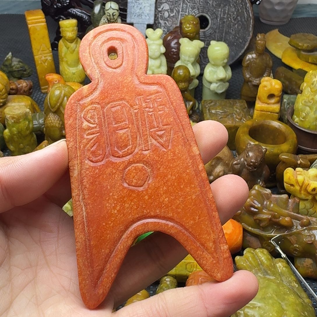 白玉菩提吊坠。。。