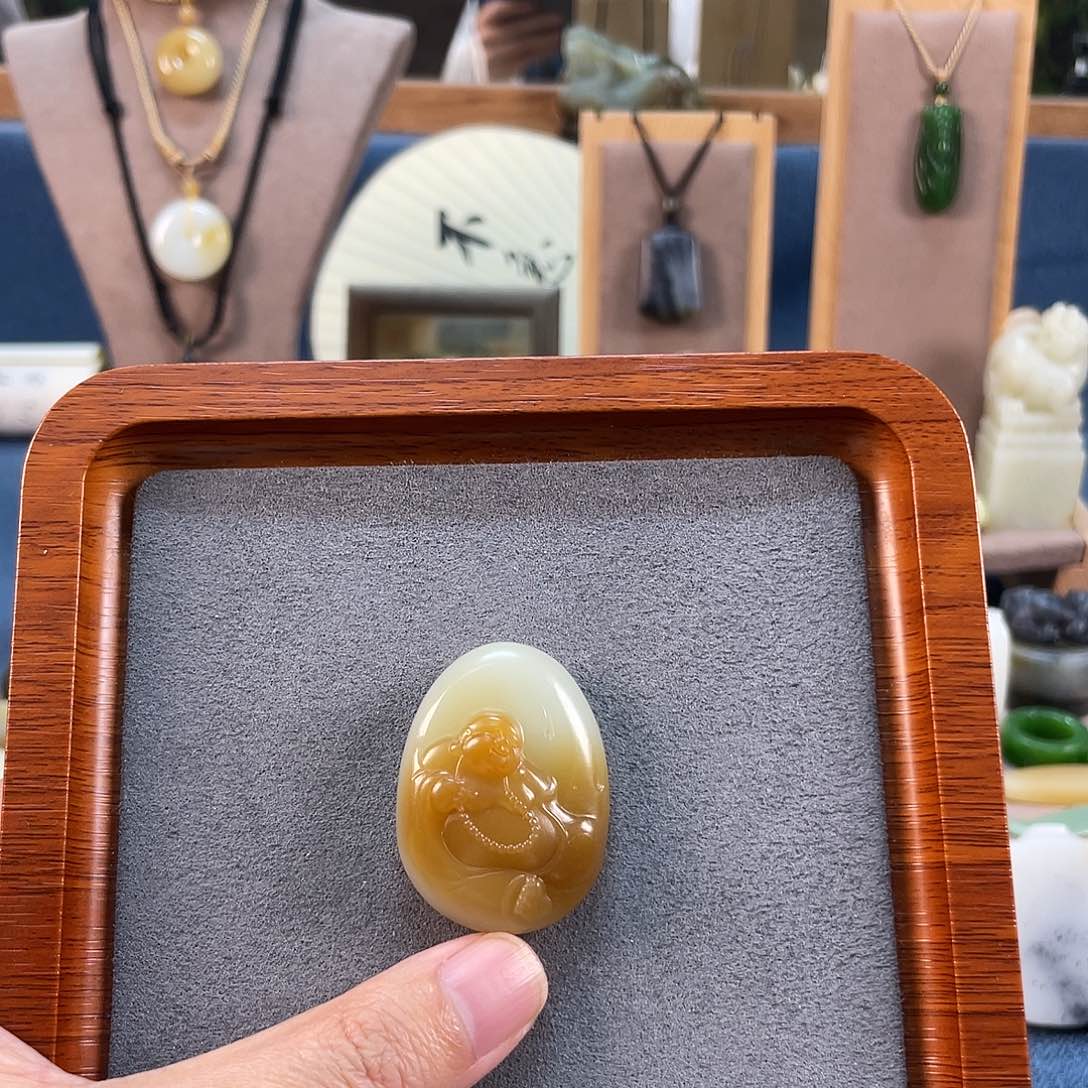 和田玉吊坠(不含链)未镶嵌