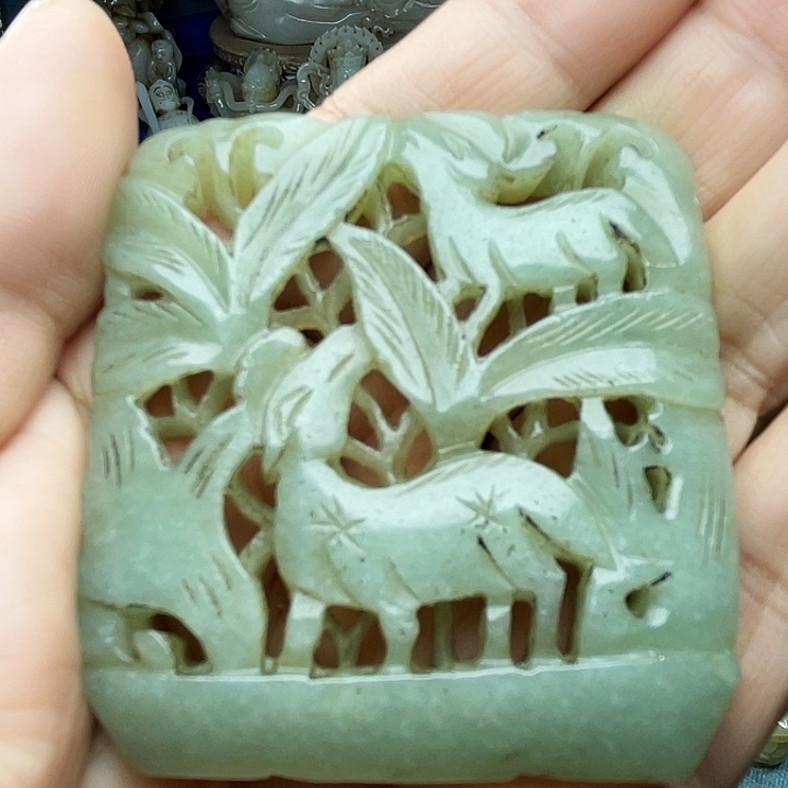 和田玉（青白玉）未镶嵌颈饰