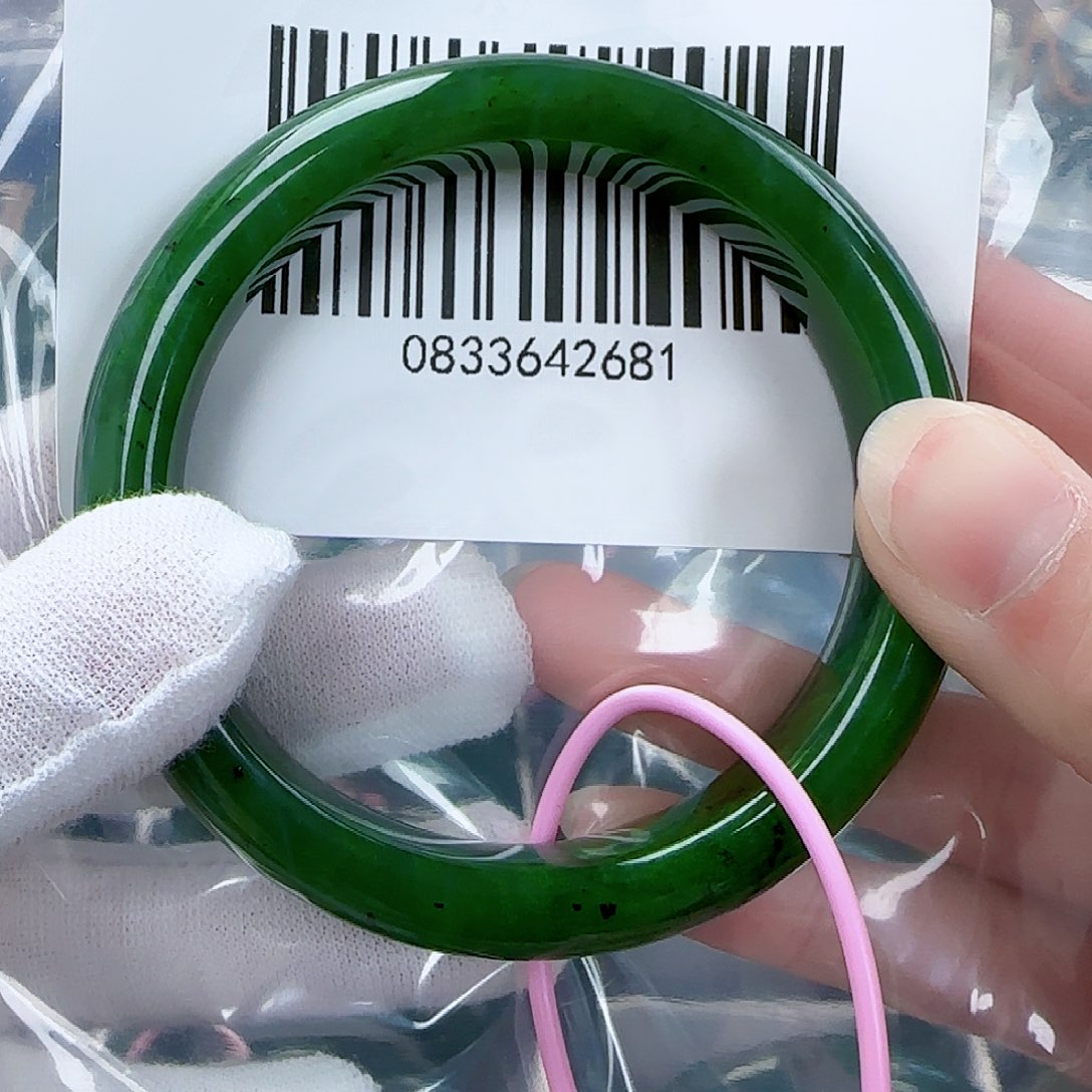 和田玉（碧玉）手镯未镶嵌用****357