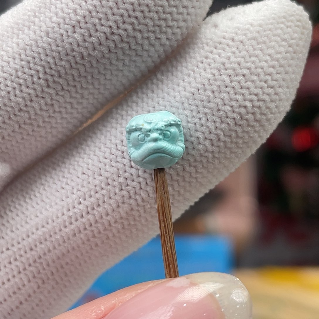 绿松石未镶嵌挂件