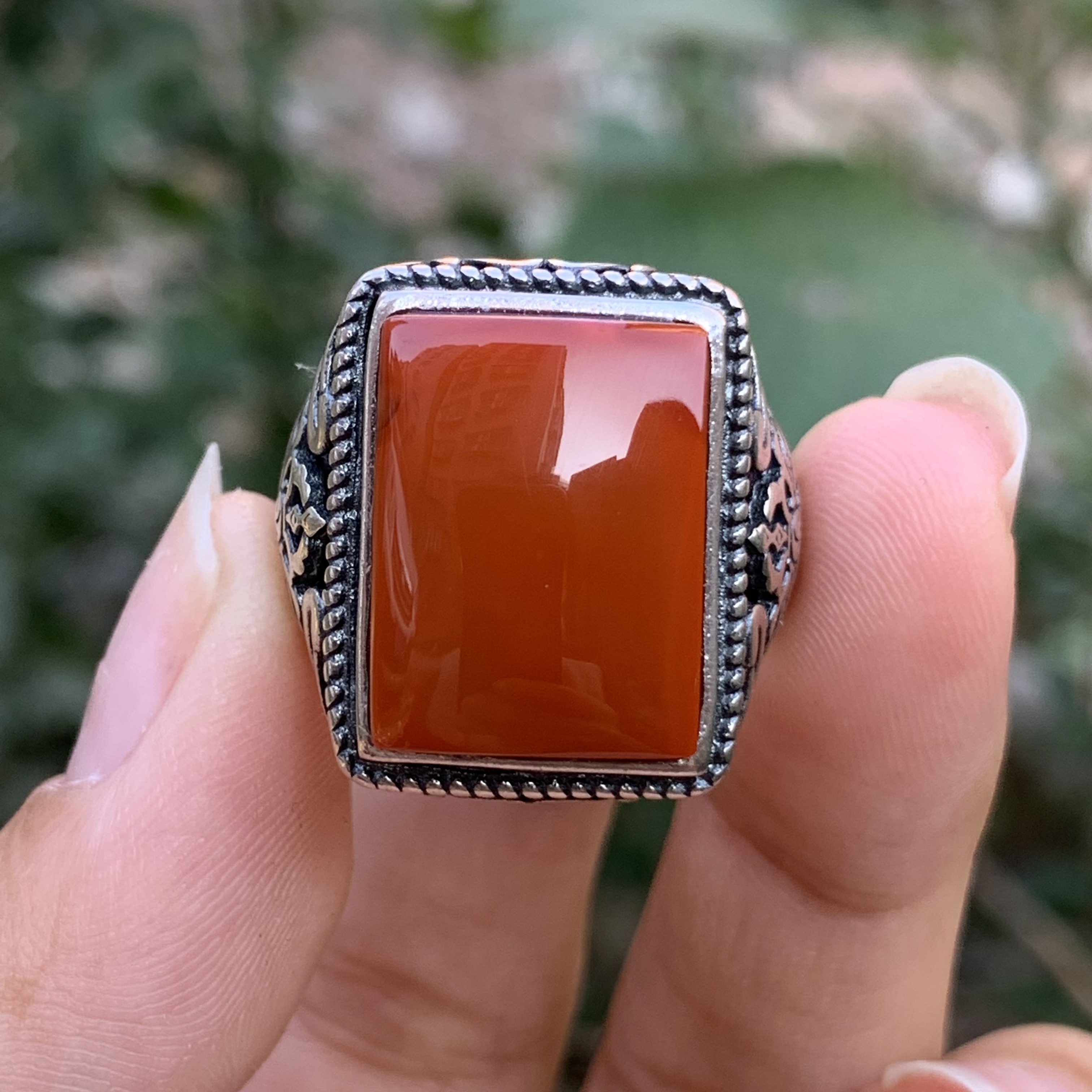 南红玛瑙瓦西柿子锦红男戒 颜色红润 s925银镶嵌 17.2*13*10.3