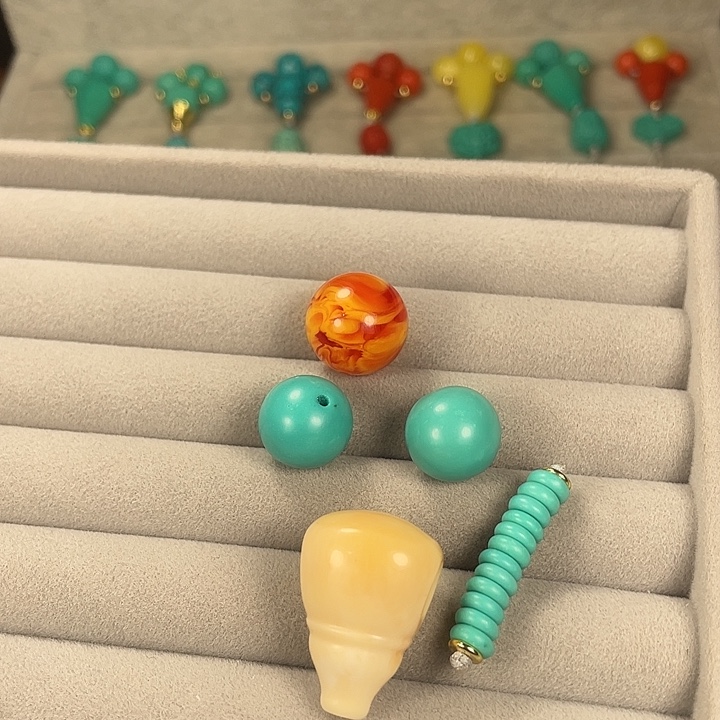 念***念琥珀未镶嵌裸石顶16，腰14，三通16，个片6