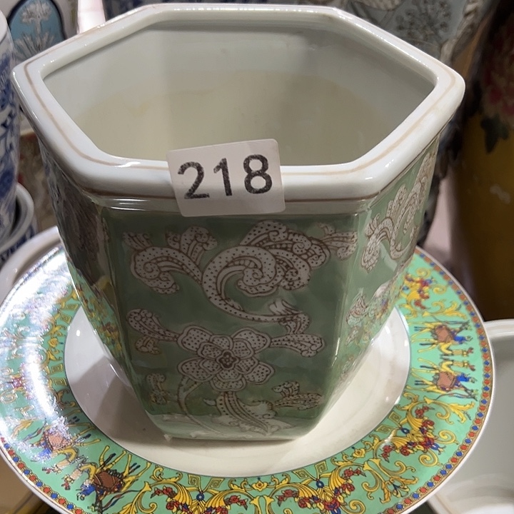 瓷片瑕。。。。。。。。。。，。，