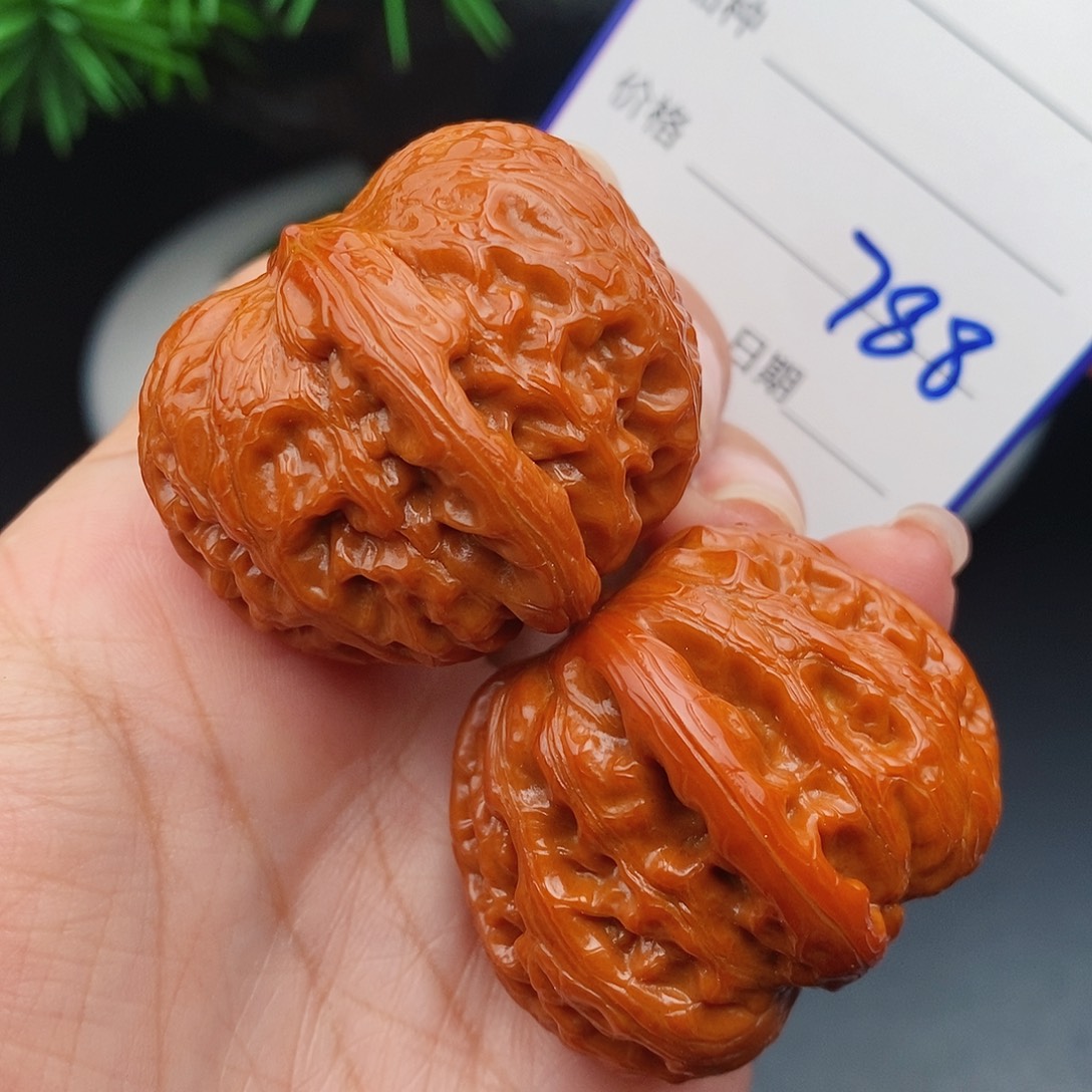 把件文玩核桃40元宝788