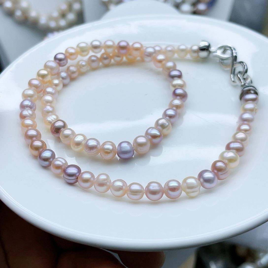 淡水珍珠颈饰钛钢