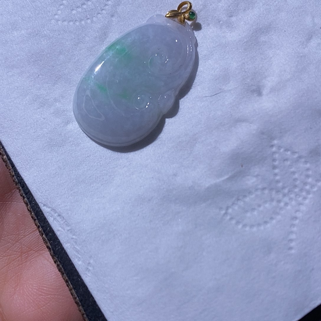 翡翠吊坠(不含链)18K金镶嵌