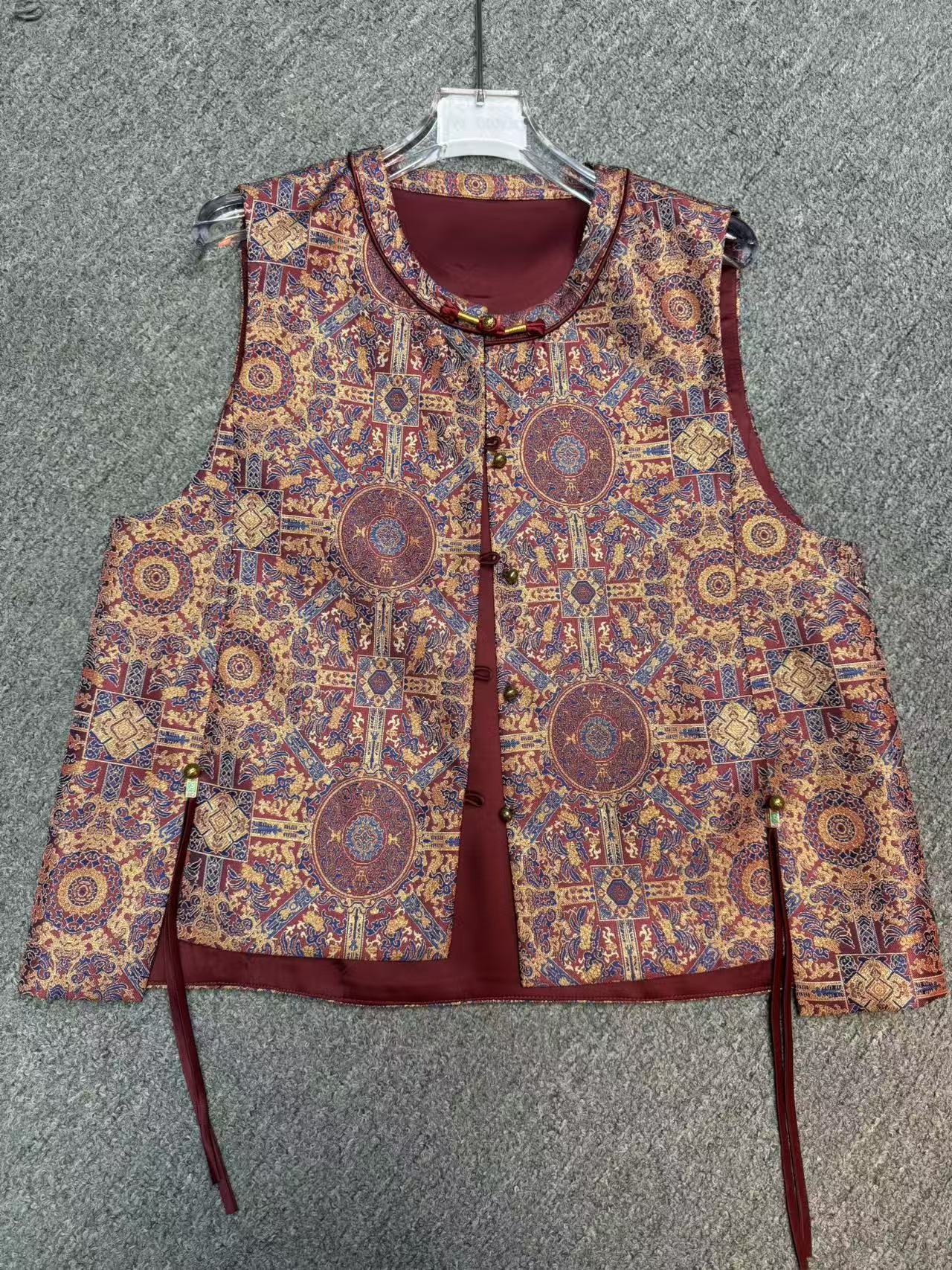 【深圳南油二姐】秋季新款新中式复古时尚显瘦毛边马甲251202